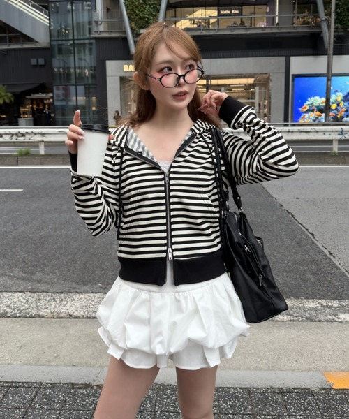 RAY CASSIN(レイカズン)の「【A4サイズ収納可能 / 大容量】ビッグショルダーバッグ(ショルダーバッグ・レディース・アイボリー/ブラック/ブラウン・FREE)」の21枚目の写真