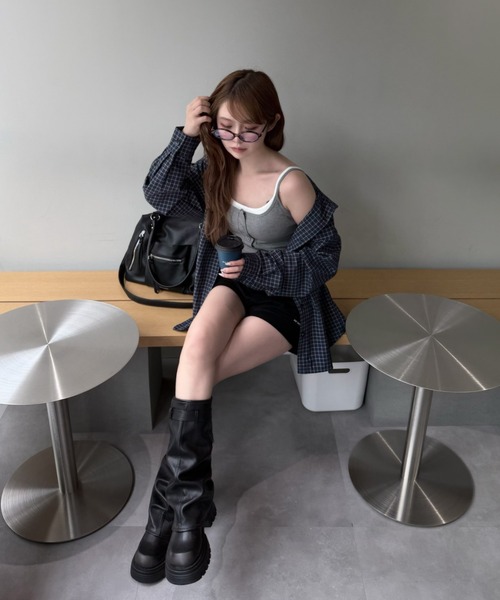 RAY CASSIN(レイカズン)の「【A4サイズ収納可能 / 大容量】ビッグショルダーバッグ(ショルダーバッグ・レディース・アイボリー/ブラック/ブラウン・FREE)」の9枚目の写真