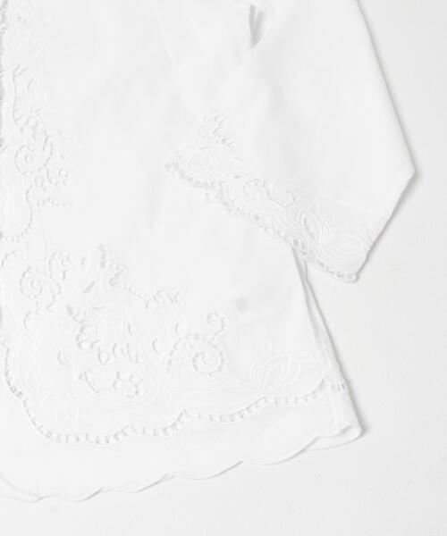 URBAN RESEARCH(アーバンリサーチ)の「カットワーク刺繍シャツ(シャツ/ブラウス・レディース・ホワイト/ブラック・FREE)」の13枚目の写真