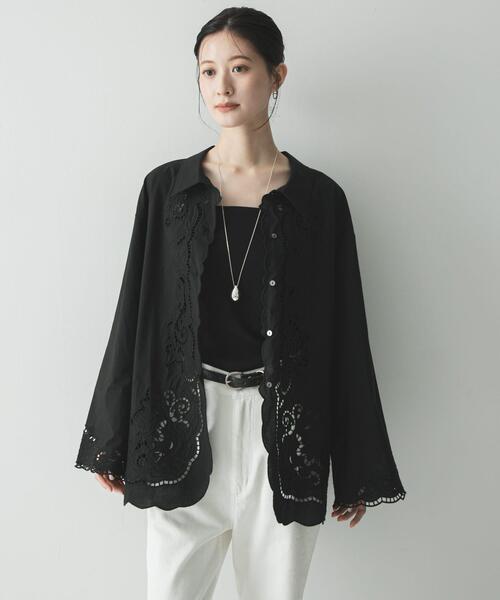 URBAN RESEARCH(アーバンリサーチ)の「カットワーク刺繍シャツ(シャツ/ブラウス・レディース・ホワイト/ブラック・FREE)」の21枚目の写真