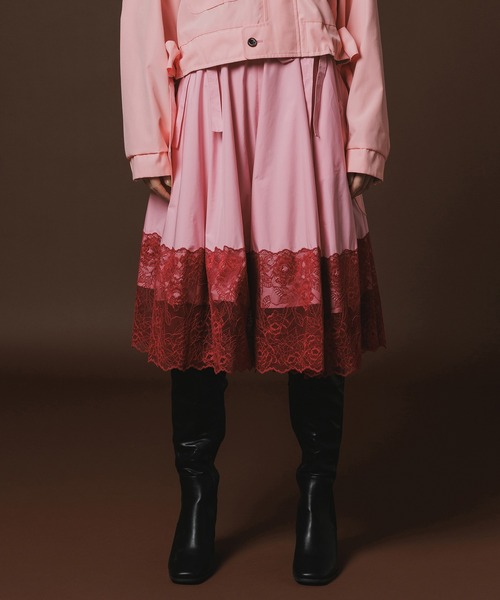 NON TOKYO（ノントーキョー）の「LACE RIBBON SHORTS（その他パンツ・レディース・ブラック/ピンク/ワインレッド・1/2）」の3枚目の写真