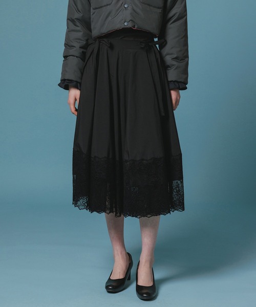 NON TOKYO（ノントーキョー）の「LACE RIBBON SHORTS（その他パンツ・レディース・ブラック/ピンク/ワインレッド・1/2）」の2枚目の写真