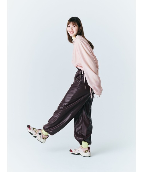 ASICS(アシックス)の「GEL-FILIMY / ゲルフィリミー(サンダル・レディース・ベージュ系その他・29/23/27/24/26.5/23.5/22.5/28/29.5/25.5/28.5/30/25/26/24.5/27.5)」の6枚目の写真