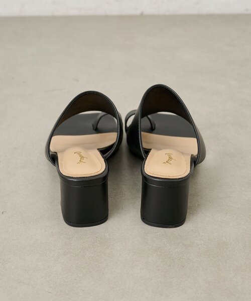 Omekashi(オメカシ)の「トングスクエアサンダル(サンダル・レディース・ベージュ/ブラック・SMALL/MEDIUM/LARGE)」の8枚目の写真