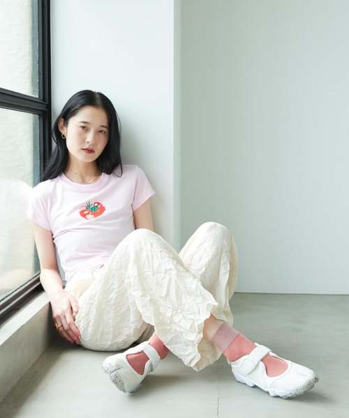 NIKE(ナイキ)の「ナイキ エア リフト ウィメンズシューズ / Nike Air Rift Women's Shoes DJ4639-121 Summit White(スニーカー・レディース・アイボリー・24/25/26/23)」の4枚目の写真