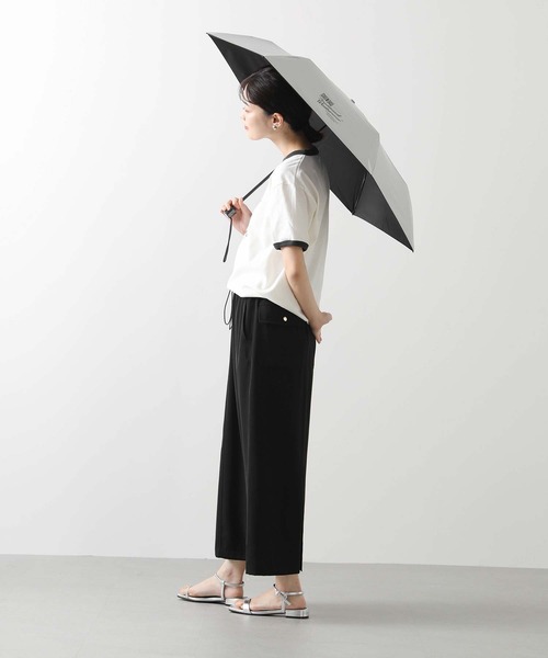 Traditional Weatherwear(トラディショナルウェザーウェア)の「TWW晴雨兼用折り畳み傘(折りたたみ傘・レディース・ゴールド/シルバー・FREE)」の5枚目の写真