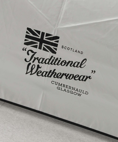 Traditional Weatherwear(トラディショナルウェザーウェア)の「TWW晴雨兼用折り畳み傘(折りたたみ傘・レディース・ゴールド/シルバー・FREE)」の13枚目の写真