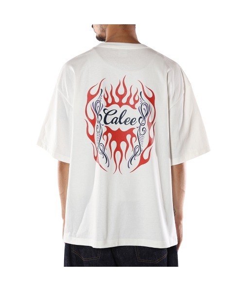 CALEE(キャリー)の「VINTAGE TYPE FLAME LOGO PINSTRIPING L/ S TEE <NATURALLY PAINT DESIGN>(Tシャツ/カットソー・メンズ・ホワイト/スミクロ・X-LARGE/LARGE/MEDIUM)」の2枚目の写真