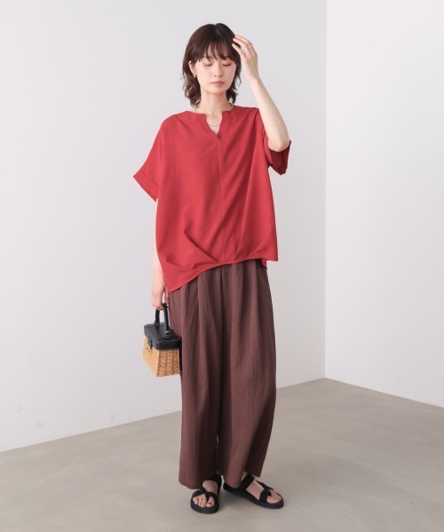 Bou Jeloud(ブージュルード)の「麻ライクキーネックプルオーバー(Tシャツ/カットソー・レディース・レッド/ブラック/ブルー/イエロー・FREE)」の5枚目の写真