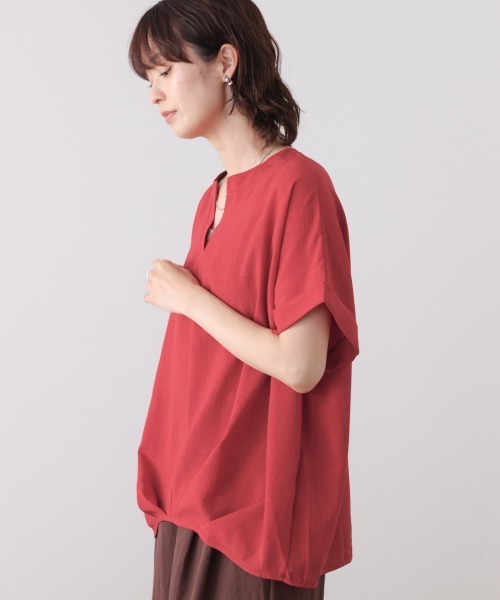 Bou Jeloud(ブージュルード)の「麻ライクキーネックプルオーバー(Tシャツ/カットソー・レディース・レッド/ブラック/ブルー/イエロー・FREE)」の12枚目の写真