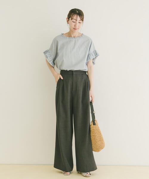 ITEMS URBANRESEARCH(アイテムズ アーバンリサーチ)の「『イージーケア/接触冷感/UVカット』SMOOTH LINEN TOUCH ワイドパンツ(その他パンツ・レディース・ベージュ/ブラウン/グリーン/チャコールグレー・FREE)」の8枚目の写真