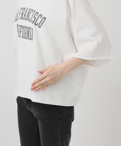 JOURNAL STANDARD relume(ジャーナルスタンダード レリューム)の「《追加》カットオフワイドロゴTee(Tシャツ/カットソー・レディース・グレー/ブラウン/ホワイト・FREE)」の4枚目の写真