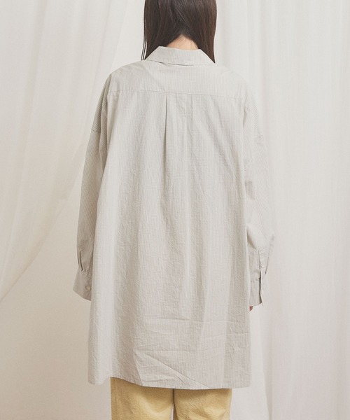 fig London(フィグロンドン)の「ribbon big shirt(シャツ/ブラウス・レディース・ベージュ/ネイビー・FREE)」の16枚目の写真