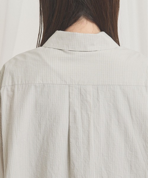 fig London(フィグロンドン)の「ribbon big shirt(シャツ/ブラウス・レディース・ベージュ/ネイビー・FREE)」の17枚目の写真
