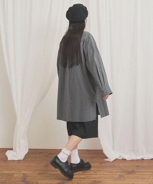 fig London(フィグロンドン)の「ribbon big shirt(シャツ/ブラウス・レディース・ベージュ/ネイビー・FREE)」の12枚目の写真