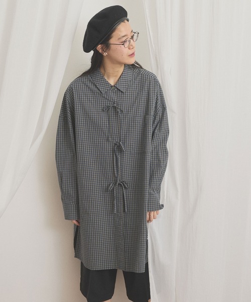 fig London(フィグロンドン)の「ribbon big shirt(シャツ/ブラウス・レディース・ベージュ/ネイビー・FREE)」の11枚目の写真