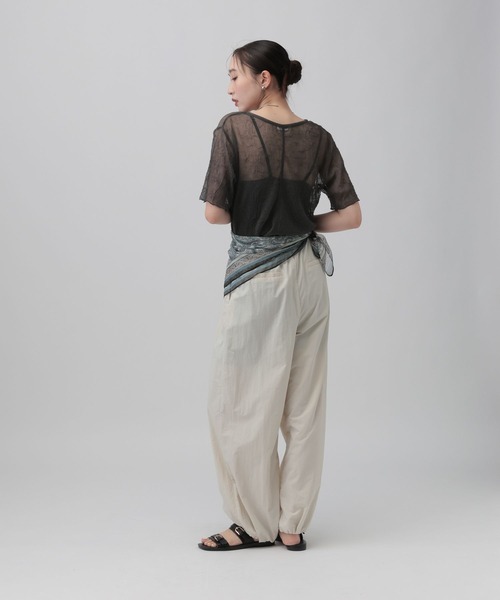 LEPSIM(レプシィム)の「イージータックバルーンパンツ 740399(その他パンツ・レディース・チャコールグレー/ベージュ/アイボリー・FREE)」の10枚目の写真