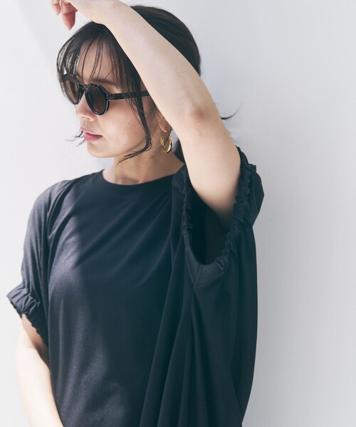 UNFILO(アンフィーロ)の「ヒートシールドジャージー ワンピース(ドレス・レディース・ベージュ系/ブラック系・X-LARGE)」の5枚目の写真