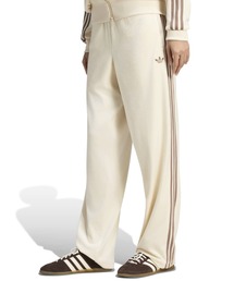 adidas（アディダス）の「adidas FIREBIRD VELOUR TRACK PANTS / アディダス ファイヤーバード ベロア トラックパンツ（その他パンツ）」