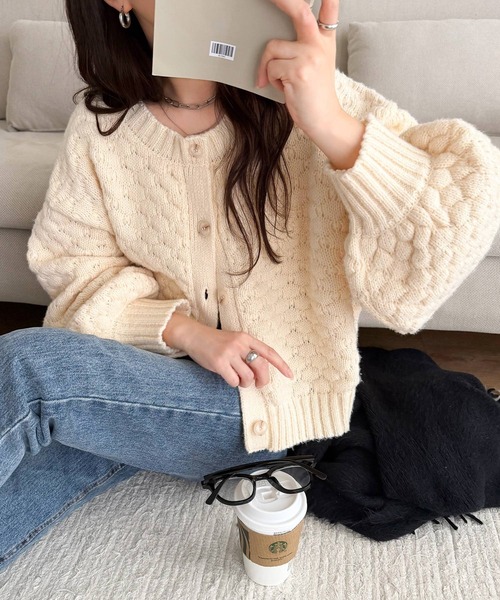 mily bilet(ミウィビレット)の「【mily bilet】甘さも着回し力も欲張って♪前後2wayぽこぽこカーディガン(カーディガン/ボレロ・レディース・ブルー/ピンク/アイボリー/ブラック・SMALL/LARGE/X-LARGE/MEDIUM)」の9枚目の写真