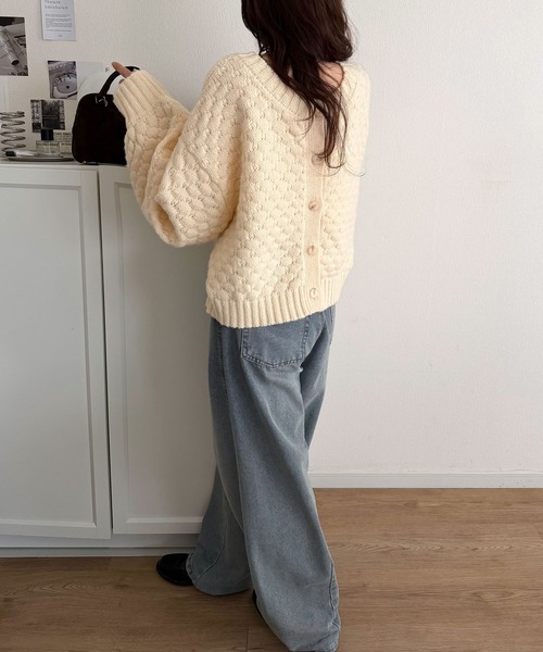 mily bilet(ミウィビレット)の「【mily bilet】甘さも着回し力も欲張って♪前後2wayぽこぽこカーディガン(カーディガン/ボレロ・レディース・ブルー/ピンク/アイボリー/ブラック・SMALL/LARGE/X-LARGE/MEDIUM)」の16枚目の写真
