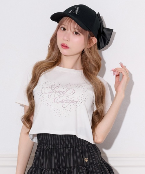 apres jour(アプレジュール)の「ハートロゴラインストーンTシャツ(Tシャツ/カットソー・レディース・ブラック/ホワイト系その他/オフホワイト・フリー/X-LARGE)」の1枚目の写真