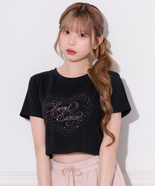 apres jour(アプレジュール)の「ハートロゴラインストーンTシャツ(Tシャツ/カットソー・レディース・ブラック/ホワイト系その他/オフホワイト・フリー/X-LARGE)」の3枚目の写真
