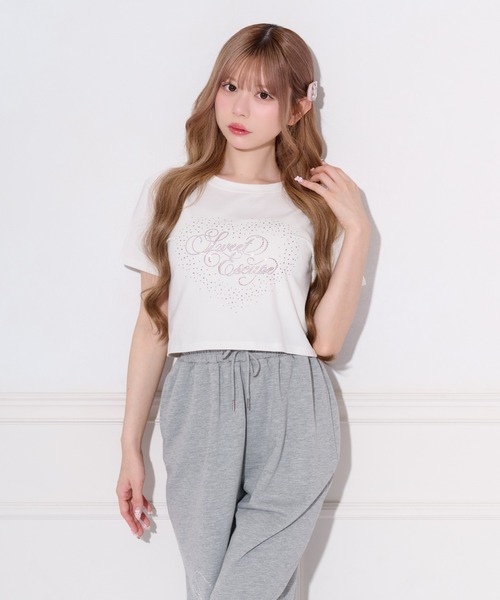 apres jour(アプレジュール)の「ハートロゴラインストーンTシャツ(Tシャツ/カットソー・レディース・ブラック/ホワイト系その他/オフホワイト・フリー/X-LARGE)」の17枚目の写真