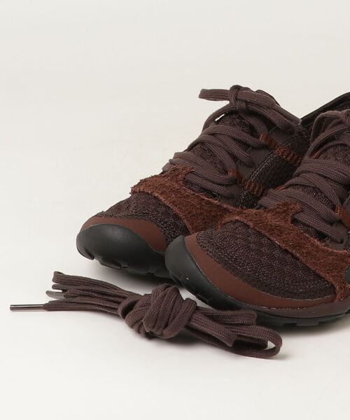 NEW BALANCE(ニューバランス)の「MT10O(スニーカー・メンズ・ブラウン/バーガンディー・22.5cm/25.0cm/24.5cm/24.0cm/23.5cm/23.0cm/28.0cm/27.5cm/28.5cm/29.0cm/27.0cm/26.5cm/25.5cm/26.0cm)」の10枚目の写真