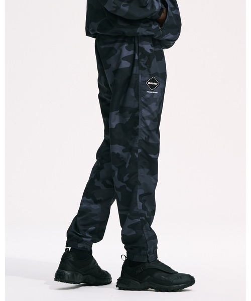 F.C.Real Bristol（エフシーレアルブリストル）の「SUPPLEX NYLON EASY PANTS（その他パンツ・メンズ・ブラック/カモフラージュ・SMALL/XX-LARGE/X-LARGE/LARGE/MEDIUM）」の3枚目の写真