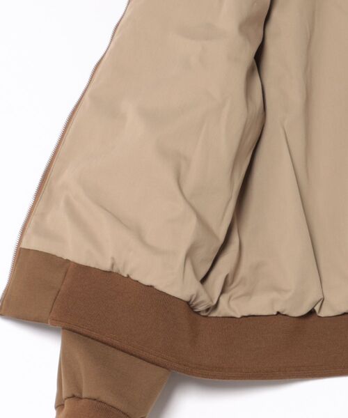 A.P.C.（アーペーセー）の「BLOUSON ZIPPE（ブルゾン・メンズ・カーキ・S/M）」の3枚目の写真