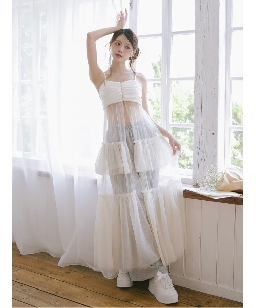 AmeliaMoi(アメリアモワ)の「チュールスリットキャミトップス(その他トップス・レディース・ブラック/アイボリー・FREE)」の1枚目の写真