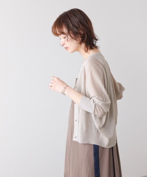 Bou Jeloud(ブージュルード)の「UVサラサラショート丈ドルマンカーディガン(カーディガン/ボレロ・レディース・ブラック/ブラウン/レッド/グリーン・FREE)」の12枚目の写真