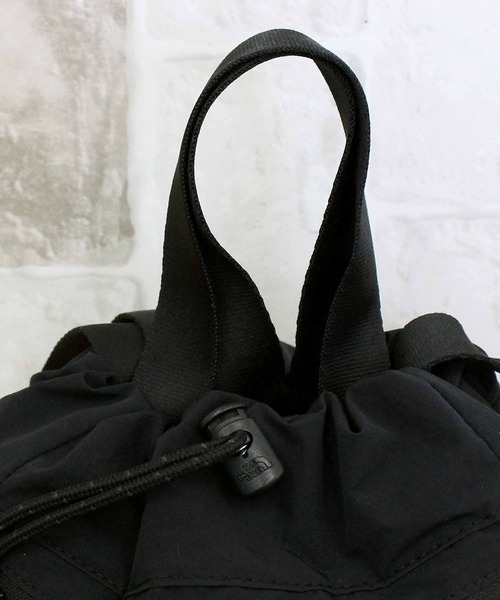 THE NORTH FACE(ザノースフェイス)の「TNF リンデ メッシュ バケットバッグ ミニ Linde Mesh Bucket Bag Mini 韓国限定(ショルダーバッグ・レディース・ブラック・ONE)」の6枚目の写真