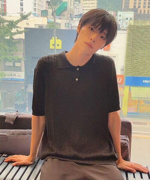 WORK ON BODY OFF（ワークオンボディオフ）の「クールバンブーセミオーバーフィットケーブルカラー半袖ニット[ブラック]（ニット/セーター・メンズ・ブラック・MEDIUM/LARGE/X-LARGE）」の9枚目の写真