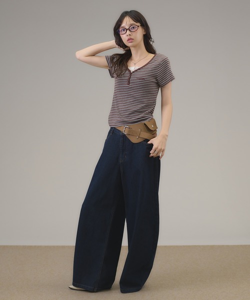 apres jour mignon(アプレジュールミニョン)の「ヘンリーボーダーTシャツ(Tシャツ/カットソー・レディース・ピンク/ブラック/ブルー・フリー/LARGE)」の11枚目の写真