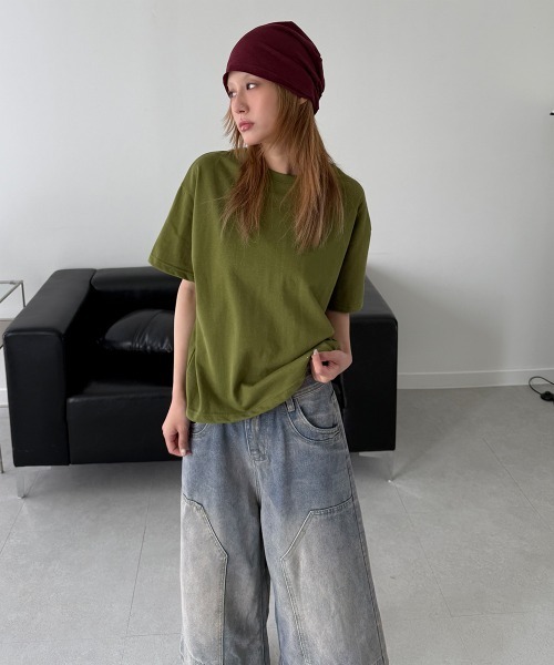 4INT.(フォイント)の「【 8color 】ベーシック 無地 オーバーフィット 半袖 Tシャツ(Tシャツ/カットソー・レディース・チャコール/グレー/ネイビー/カーキ/ブルー/ホワイト/ブラウン/ブラック・FREE)」の17枚目の写真