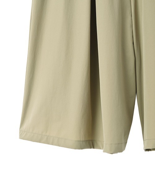 marjour(マージュール)の「ALLDAY UTILITY HALF PANTS(その他パンツ・レディース・カーキ/ブラック・M)」の9枚目の写真
