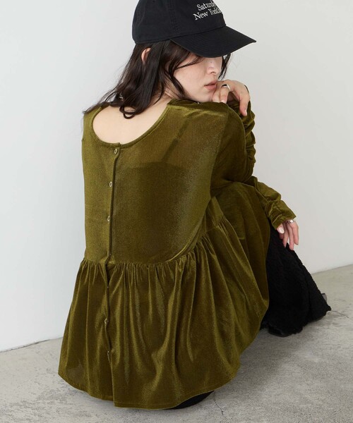 forksy.(フォルクシー)の「【forksy.】前後2WAY ベロアペプラムカーディガン(カーディガン/ボレロ・レディース・ナチュラル/チャコールグレー/ブラウン/カーキ/ブラック・FREE)」の5枚目の写真