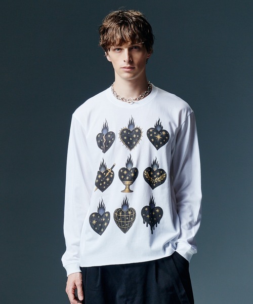 glamb(グラム)の「Sacred Heart Cutsew / セイクリッドハートカットソー(Tシャツ/カットソー・メンズ・チャコール/ホワイト・L/S/M)」の2枚目の写真