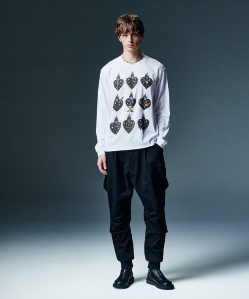 glamb(グラム)の「Sacred Heart Cutsew / セイクリッドハートカットソー(Tシャツ/カットソー・メンズ・チャコール/ホワイト・L/S/M)」の6枚目の写真