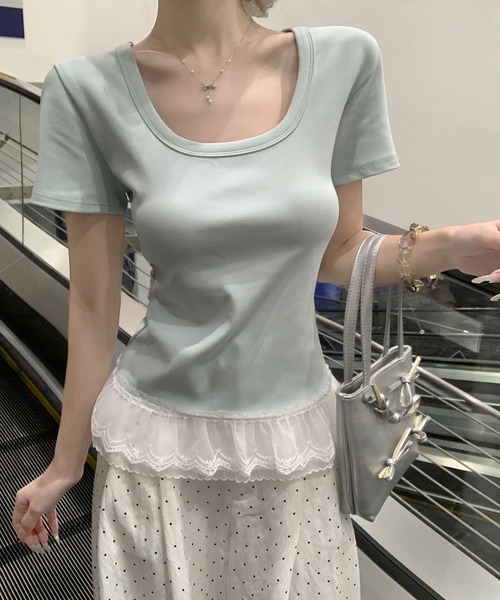 Girly Doll(ガーリードール)の「レースヘムTシャツ(Tシャツ/カットソー・レディース・ホワイト/ブルー/パープル/グリーン・FREE)」の2枚目の写真