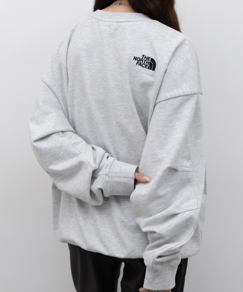 THE NORTH FACE（ザノースフェイス）の「THE NORTH FACE(ザ・ノースフェイス)/WL SWEATSHIRTS（スウェット・レディース・グリーン/ブラック/グレー・L/XL/M/XXL）」の17枚目の写真