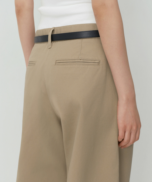 MUSINSA STANDARD WOMAN（ムシンサスタンダードウーマン）の「ウィメンズ無地CPカーブドチノパンツ[ベージュ]（その他パンツ・レディース・その他・30/28/29/24/25/26/27）」の6枚目の写真