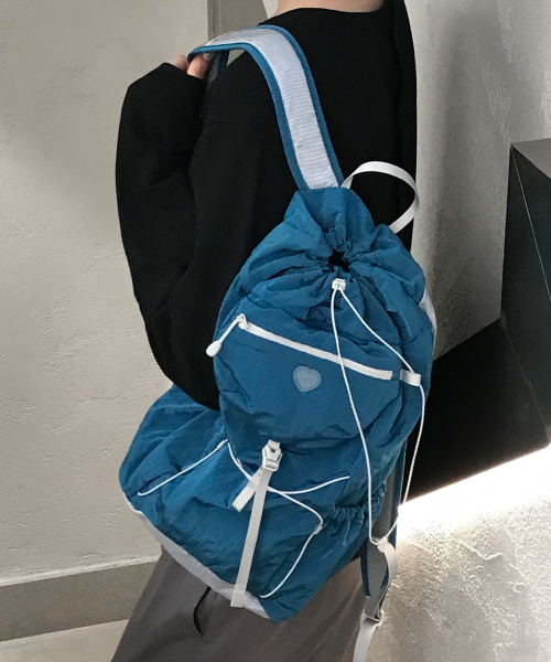 FENNEC（フェネック）の「AIRY POCKET BACKPACK - AQUA BLUE（バックパック/リュック・レディース・その他・FREE）」の3枚目の写真