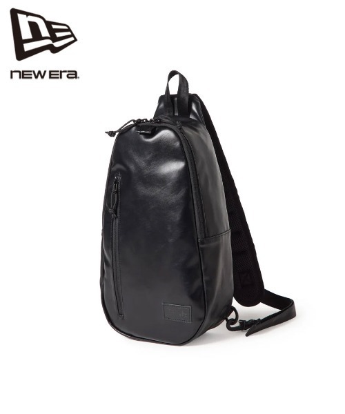 NEW ERA（ニューエラ）の「【NEW ERA】ボディバッグ シンセティックレザー / ブラック [15121565]（ボディバッグ/ウエストポーチ・レディース・ブラック・フリー）」の2枚目の写真