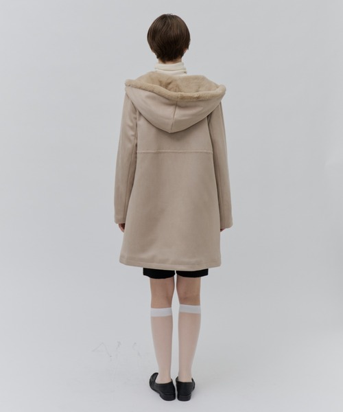 Plumel（プルメル）の「Suede Ponti Fur Quilted Padded Coat / スエードポンチファー中綿キルトコート（その他アウター・レディース・ベージュ/チャコールグレー/グレー・MEDIUM）」の18枚目の写真
