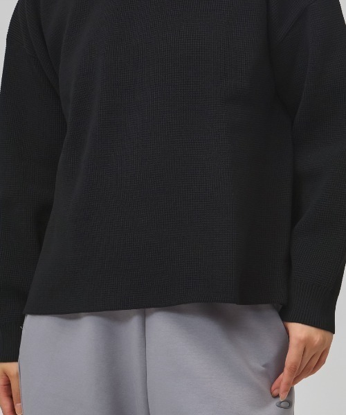 OAKLEY（オークリー）の「オークリー OAKLEY RADIANT SWEATER 12.0（ニット/セーター・レディース・ブラック・M/S）」の5枚目の写真