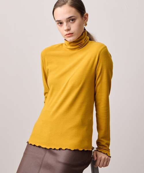 LE SOUK HOLIDAY(ルスークホリデー)の「メローハイネック起毛ロングTシャツ【吸湿発熱・アクセントカラー】(Tシャツ/カットソー・レディース・ライトグリーン/レッド/サックスブルー/マスタード/オレンジ/ダークブラウン/ネイビー・M/L)」の9枚目の写真