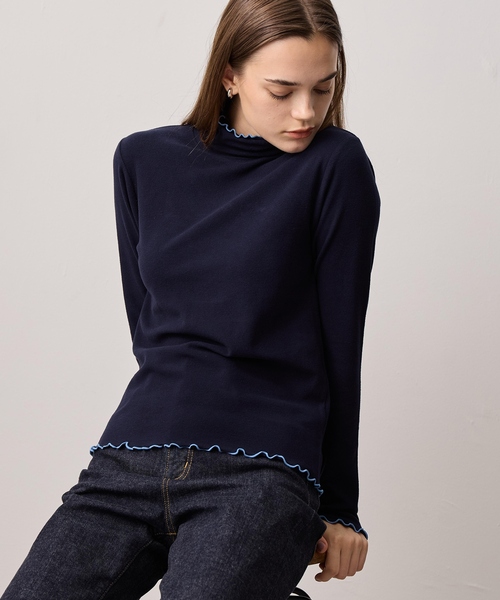 LE SOUK HOLIDAY(ルスークホリデー)の「メローハイネック起毛ロングTシャツ【吸湿発熱・アクセントカラー】(Tシャツ/カットソー・レディース・ライトグリーン/レッド/サックスブルー/マスタード/オレンジ/ダークブラウン/ネイビー・M/L)」の10枚目の写真